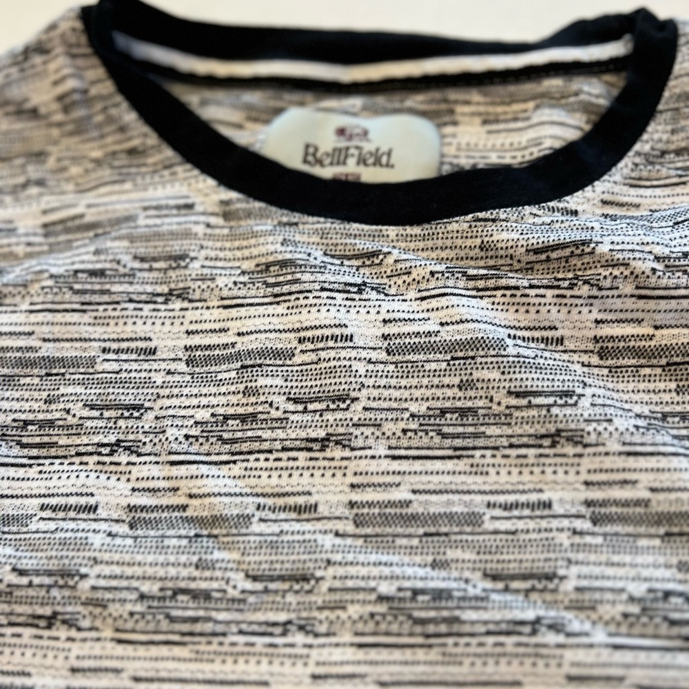 BELLFIELD Men’s Hewitt Jacquard Print T-Shirt White gray and black size large - Picture 6 of 12